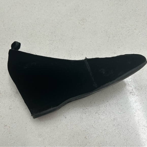 MM6 Martin Margiela Black Ostrich Embossed Velvet Wedge Shoes - Picture 9 of 12